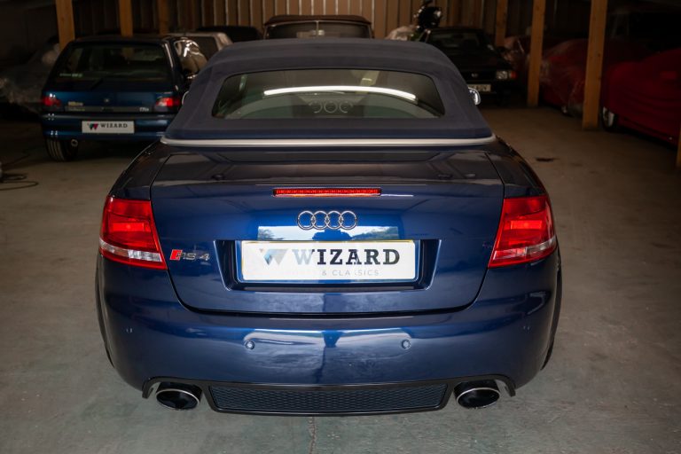 Audi RS4 29