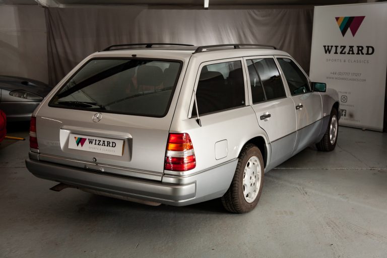 Mercedes Wagon 38